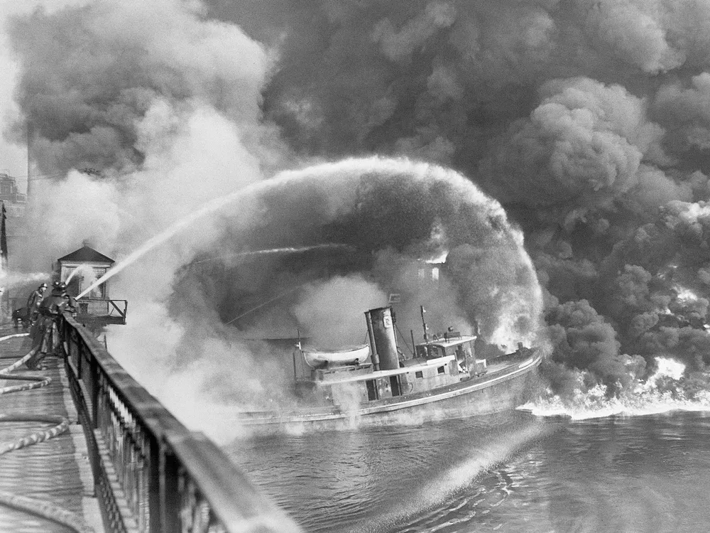Cuyahoga River fire in 1969